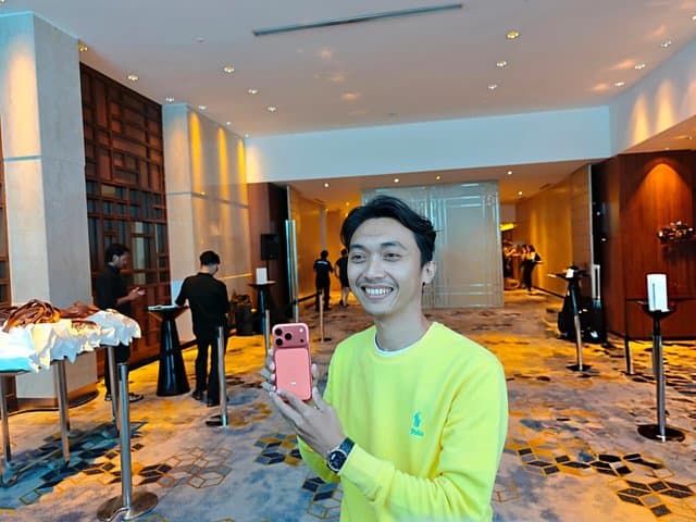 Demi Kamera & Vapor Chamber, Mereka Rela Begadang Beli iPhone 17 Pro Demi Kamera & Vapor Chamber, Mereka Rela Begadang Beli iPhone 17 Pro