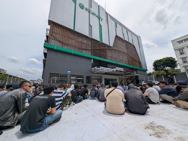 Karyawan eFishery Demo: Was-was Ada PHK Massal dan Tutup Bisnis Karyawan eFishery Demo: Was-was Ada PHK Massal dan Tutup Bisnis