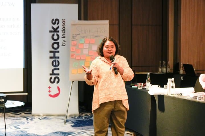 Indosat Luncurkan SheHacks PaPeDa untuk Dukung Perempuan di Daerah Indosat Luncurkan SheHacks PaPeDa untuk Dukung Perempuan di Daerah