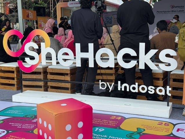 SheHacks Indosat Kembali Hadir, Dorong 27 Ribu Perempuan Manfaatkan AI SheHacks Indosat Kembali Hadir, Dorong 27 Ribu Perempuan Manfaatkan AI
