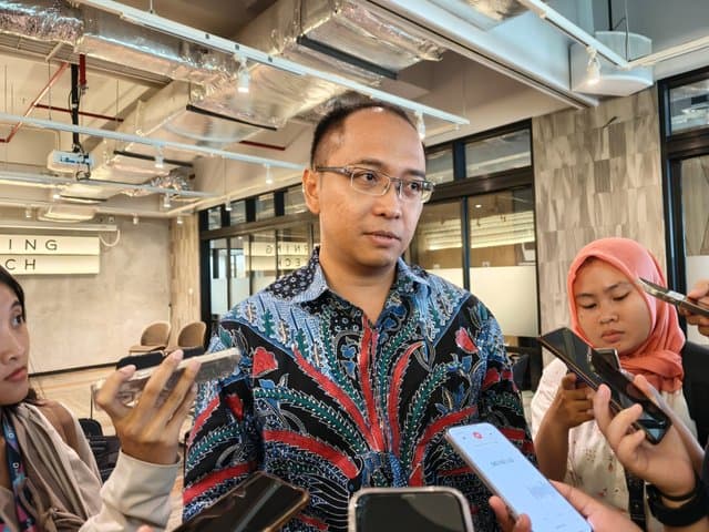 Prioritaskan Frekuensi 1,4 GHz, Apa Kabar 700 MHz dan 26 GHz? Prioritaskan Frekuensi 1,4 GHz, Apa Kabar 700 MHz dan 26 GHz?