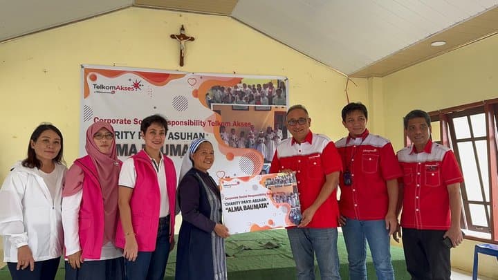 Telkom Akses Berhasil Salurkan Bantuan ke 3 Wilayah Timur Telkom Akses Berhasil Salurkan Bantuan ke 3 Wilayah Timur