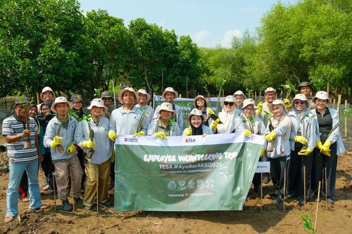 Telkom Bikin Gerakan Tanam Pohon Mangrove Lewat Program ‘Ayo Beraksi’ Telkom Bikin Gerakan Tanam Pohon Mangrove Lewat Program ‘Ayo Beraksi’