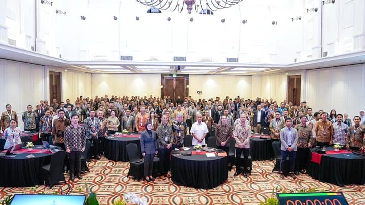 Telkom Solution Siap Percepat Transformasi Digital BUMN dengan AI Telkom Solution Siap Percepat Transformasi Digital BUMN dengan AI