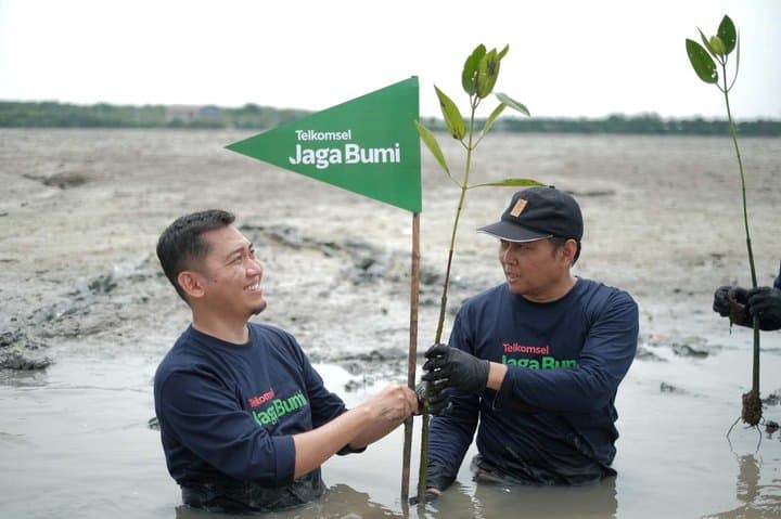 Telkomsel Rangkul Jejakin, Lanjutkan Program Jaga Bumi Carbon Offset Telkomsel Rangkul Jejakin, Lanjutkan Program Jaga Bumi Carbon Offset