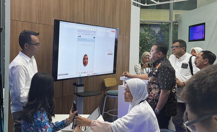 XLSmart Uji Coba Registrasi SIM Card Pakai Face Recognition XLSmart Uji Coba Registrasi SIM Card Pakai Face Recognition