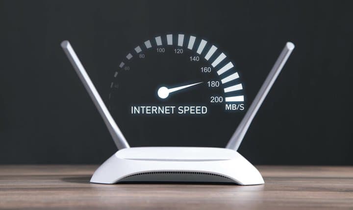Mau Internet 100 Mbps? Sabar, Komdigi Masih Kejar Blank Spot Dulu Mau Internet 100 Mbps? Sabar, Komdigi Masih Kejar Blank Spot Dulu
