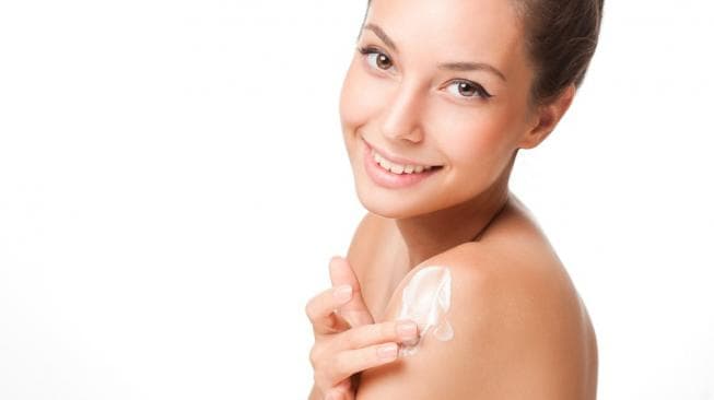 Kenali Bedanya Manfaat Body Milk, Body Cream dan Body Lotion