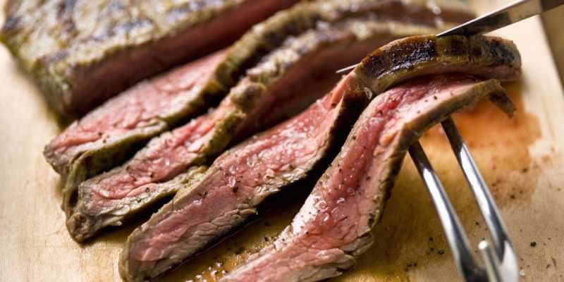 Reverse Searing: Teknik Terbaik Memasak Daging Steak