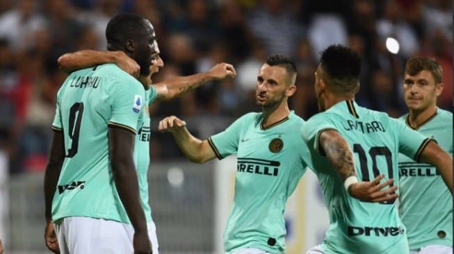 Inter Milan Taklukkan Cagliari, Romelu Lukaku Cetak Gol Lagi