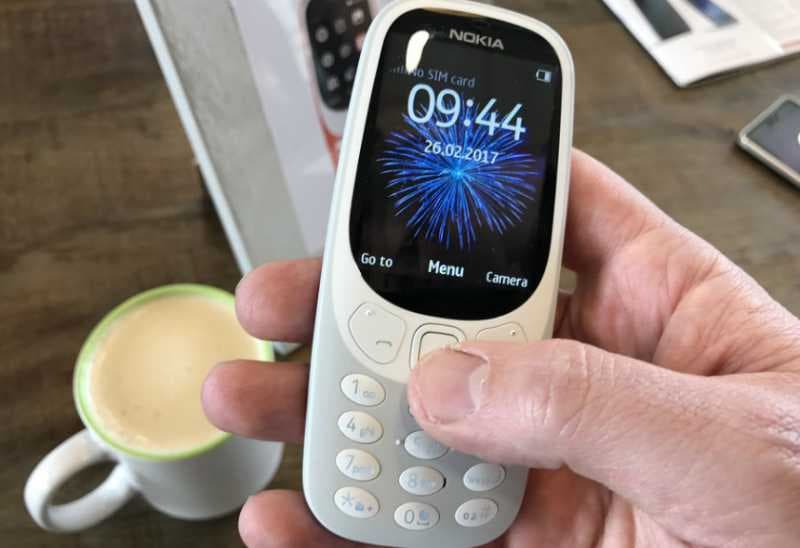 Dibanting 3 Kali, Nokia 3310 Tak Hancur 
