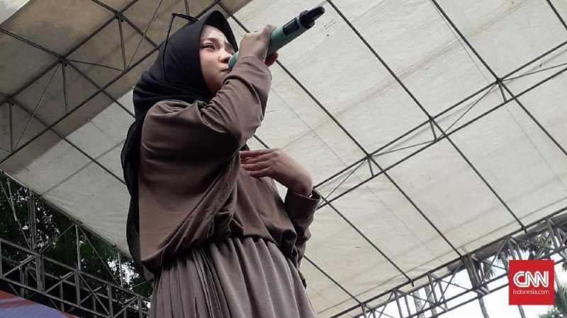 Siti Nurhaliza Gandeng Nissa Sabyan Rilis Lagu Ikhlas