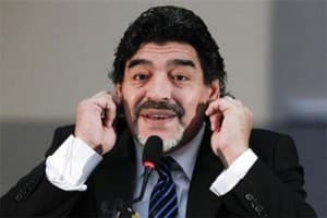 FIFA Kecam Komentar Maradona Terkait Wasit di Laga Inggris-Kolombia