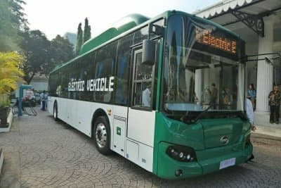 Berlomba Jadi Pionir Bus Listrik, dari Moeldoko hingga Bakrie