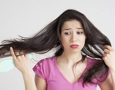 5 Hal yang Bikin Rambut Mudah Rusak 