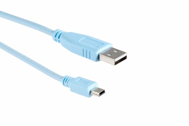 Lagi, Kabel USB Masuk ke Kandung Kemih Warga China