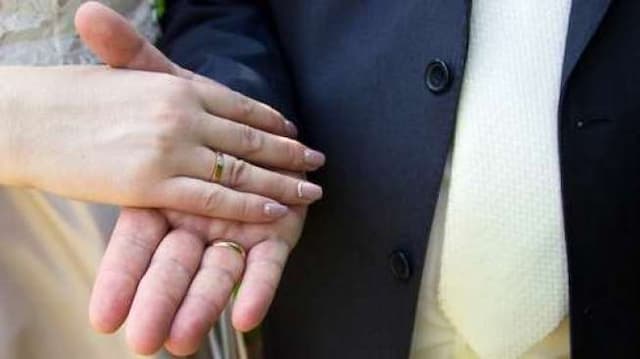 Jangan Kelamaan Menjomblo, Menikahlah agar Tak Demensia