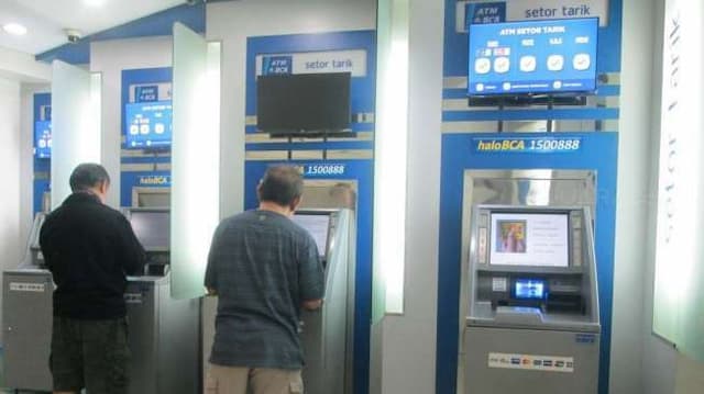 Uang Berstempel Prabowo Didapat dari ATM BCA Non Tunai