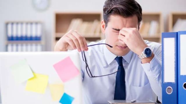 Stres di Tempat Kerja? Coba Atasi dengan Cara Ini