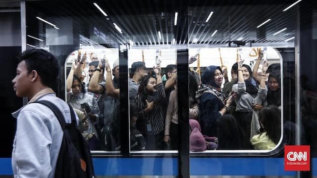 Cerita Penumpang Terjebak di Terowongan MRT saat Listrik Mati