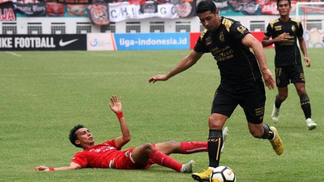 Vizcarra Pakai Nomor Punggung 7 di Persib Bandung