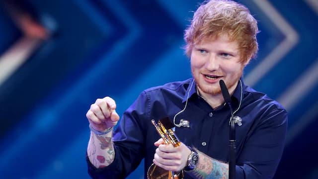 Ed Sheeran Dianugerahi Penghargaan dari Ratu Elizabeth II