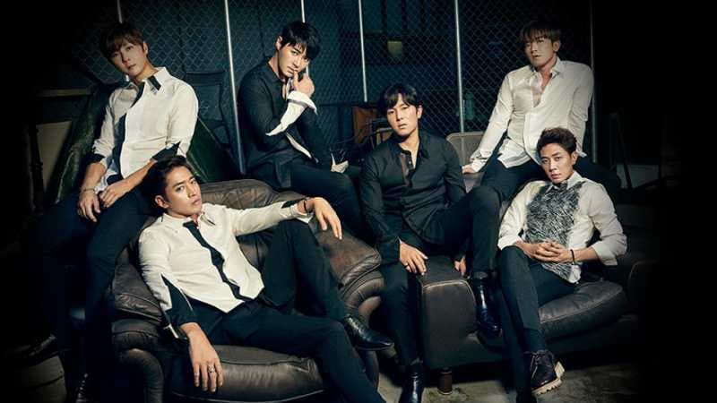 Shinhwa Siapkan Proyek Perayaan Ke-20 Spesial untuk Fans