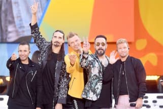 Backstreet Boys batalkan konser setelah 14 penggemar terluka