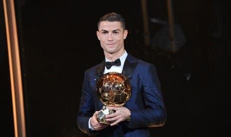 Raih Penghargaan Pemain Terbaik Portugal, Ini Reaksi Ronaldo