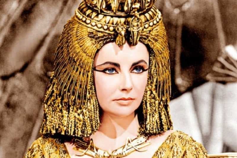 Ilmuwan Ciptakan Kembali Parfum Cleopatra