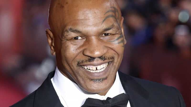 Mike Tyson: McGregor Suka Produk Ganja Saya