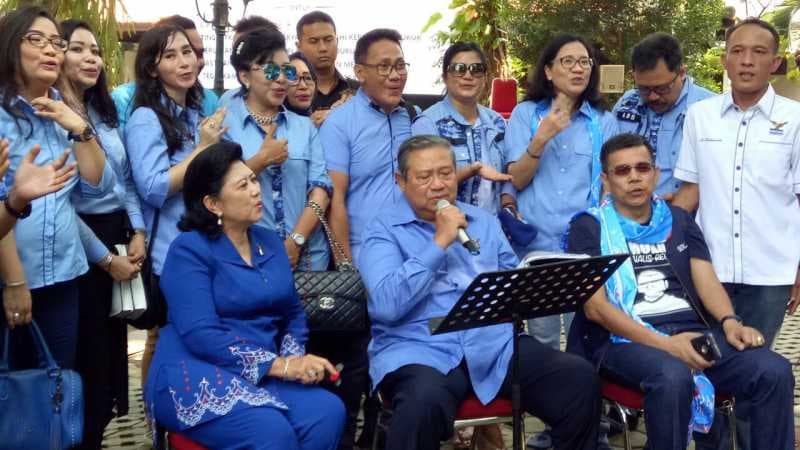 Saat SBY dan Ani Yudhoyono Berdendang Lagu Bujangan