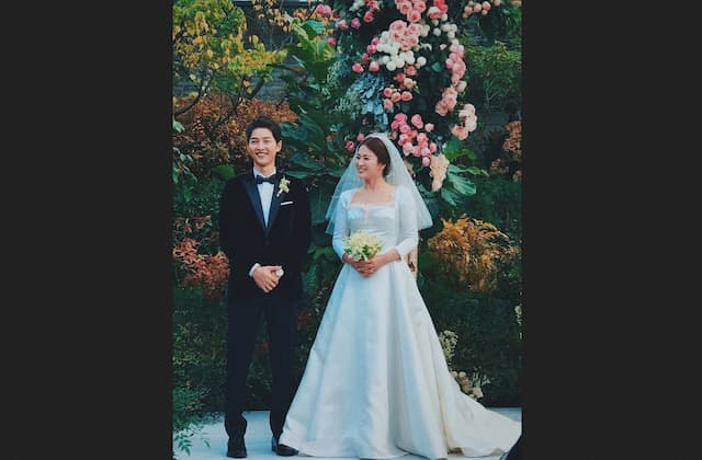 Deretan Selebriti Ganteng Muncul di Pernikahan Song Joong Ki - Song Hye Kyo