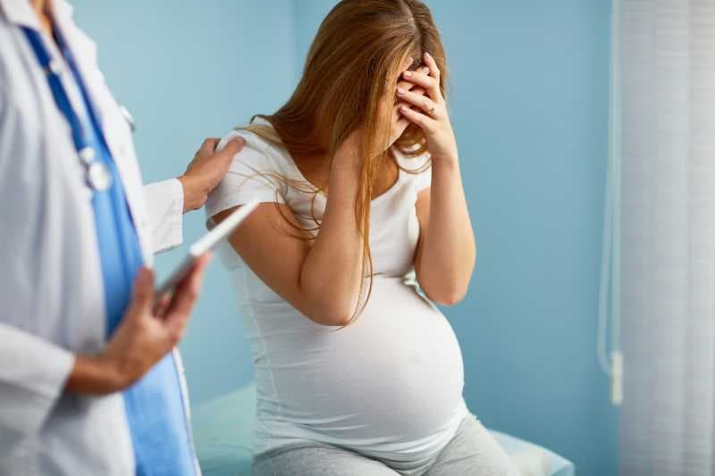 15 Komplikasi Kehamilan yang Bisa Sebabkan Kematian Ibu, Seperti Istri Opick