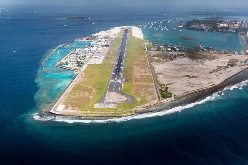 15 Bandara Paling Tak Disukai Pilot, Ada yang harus Mendarat di Pantai