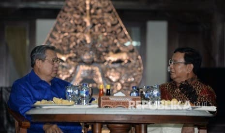 Guyonan Prabowo ke SBY Soal Nasi Goreng