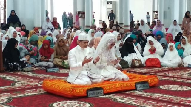 Sah! Tommy Kurniawan Resmi Nikahi Pramugari Asal Aceh