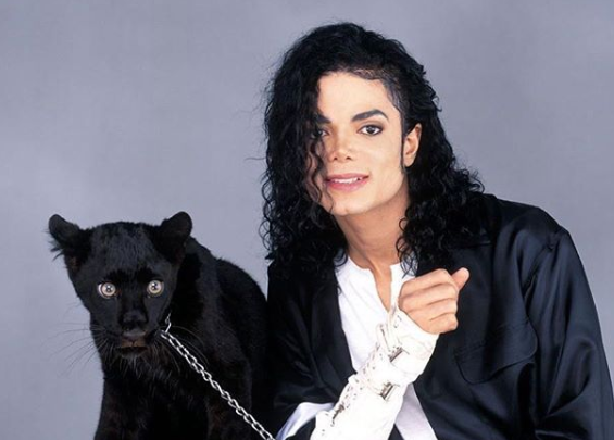 Karya Seni di Rumah Michael Jackson Dijual Seharga 24,5 Miliar