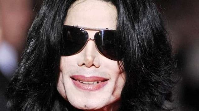Gugat Michael Jackson, Lelaki Ini Mendadak Tajir