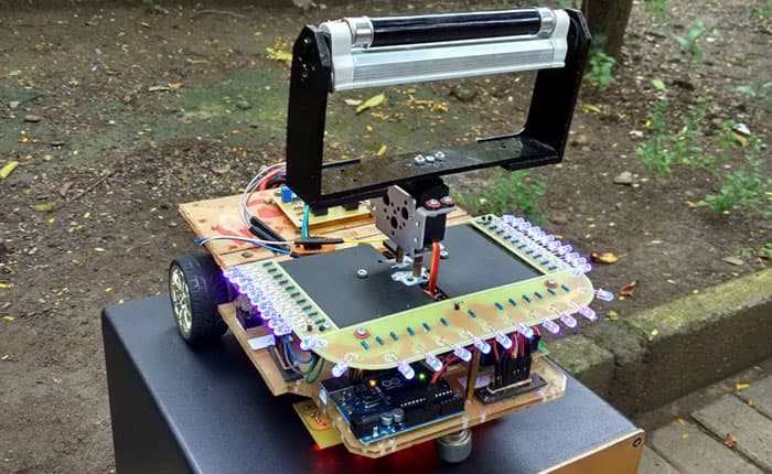 Mahasiswa Unair Buat Robot untuk Sterilkan Bakteri
