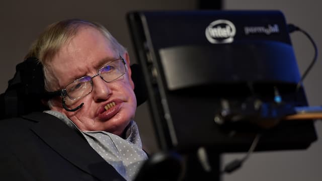 Kisah Stephen Hawking yang Bicara Lewat Komputer