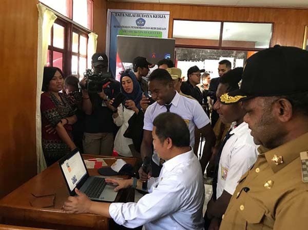 Kominfo Pastikan 41 Kabupaten di Papua Nikmati Internet Cepat