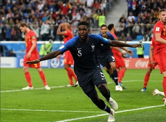 Viral, Aksi Kocak Umtiti Usai Cetak Gol untuk Prancis ke Gawang Belgia