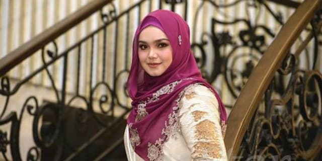 Siti Nurhaliza Ungkap Pengalaman Hamil Pertama Kalinya