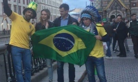 Fan Brasil Ejek Argentina dan Messi 