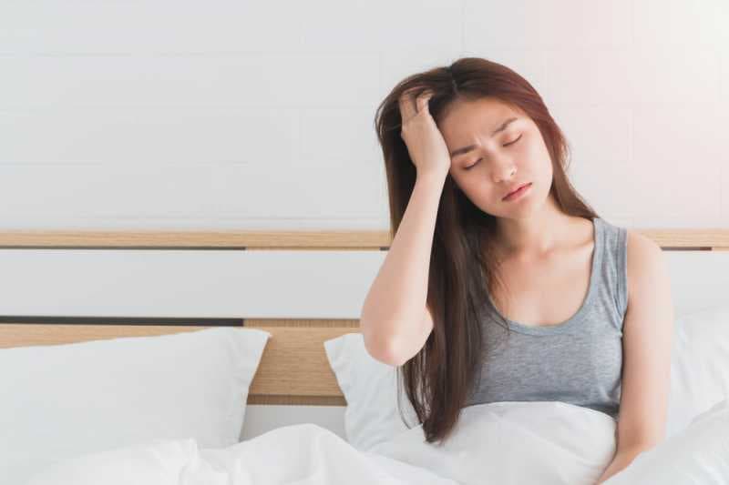 Sakit Kepala Saat Bangun Tidur Siang, Apa Sebabnya?