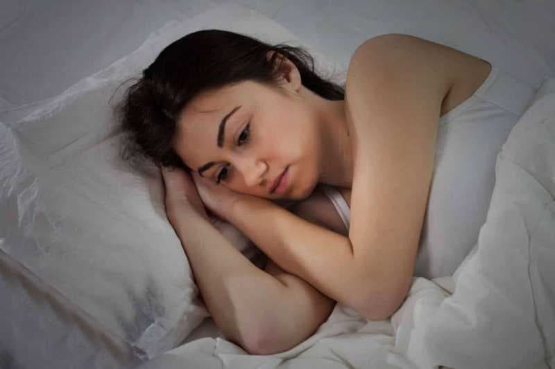 Susah Tidur di Malam Hari Akibat Depresi? Ini Berbagai Kiat Jitu Mengatasinya