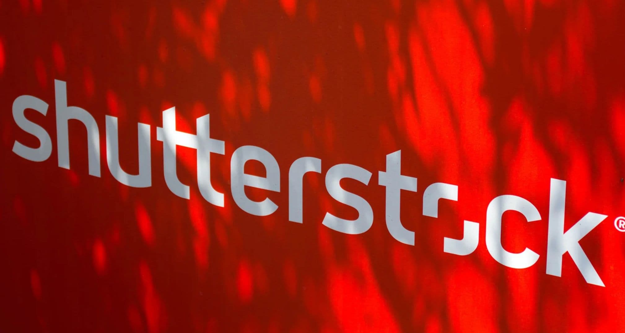Demi Latihan AI, Apple Borong Gambar di Shutterstock Rp790 Miliar Demi Latihan AI, Apple Borong Gambar di Shutterstock Rp790 Miliar