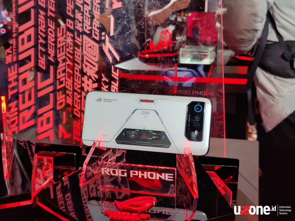 Asus ROG Phone 6 Sudah Bisa Dipesan Hari Ini! Asus ROG Phone 6 Sudah Bisa Dipesan Hari Ini!