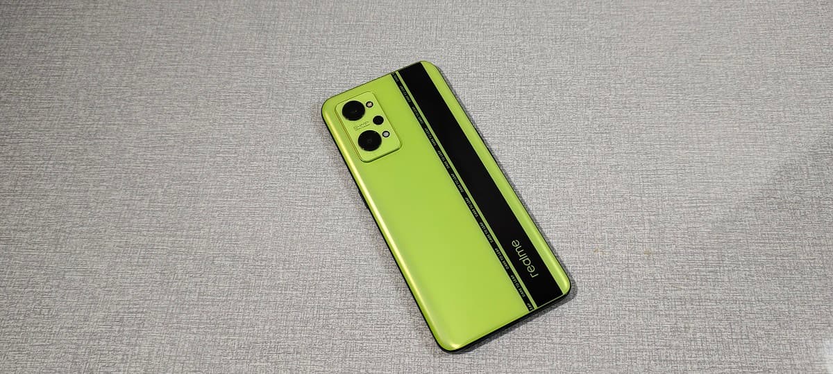 Menebak Harga Realme GT Neo2 yang Dirilis 3 November 2021 Menebak Harga Realme GT Neo2 yang Dirilis 3 November 2021